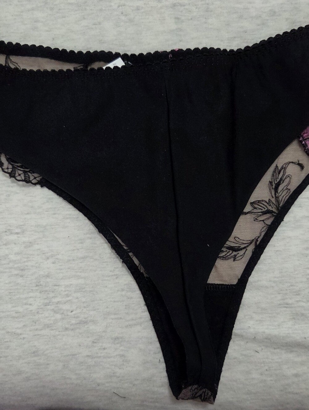 Aubade thong, XL - Picture 2 of 2